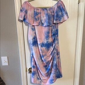 Elegant Tie-Dye Off-Shoulder Dress